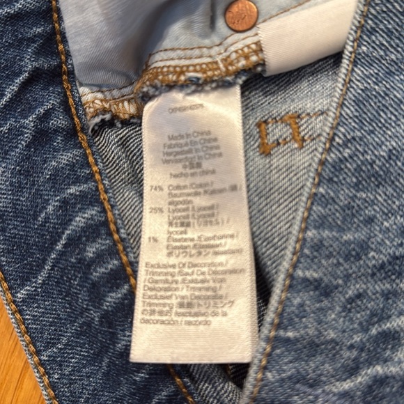 Madewell The perfect Jean shorts size 25 . - Picture 9 of 10